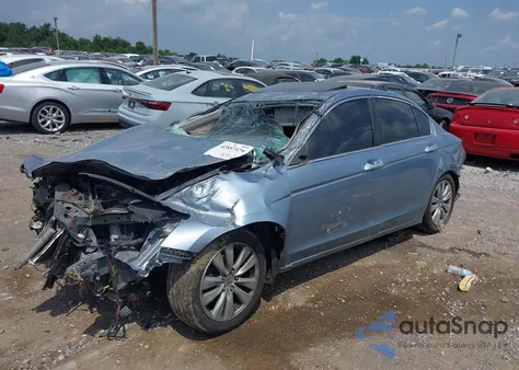 2011 Honda Accord 2.4 Ex-L z USA, uszkodzony, nr VIN 1HGCP2F88BA039855